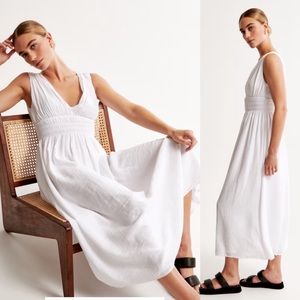 Abercrombie crinkle flowy boho maxi dress last price! New with tags